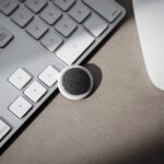 4x Matte Spigen AirSkin Shield hidrogel film za Apple AirTag (KARBON) - Slika 15