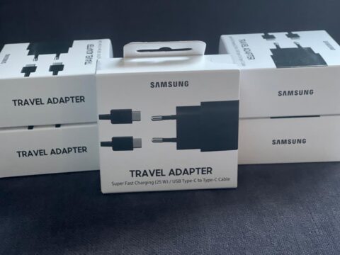 WhatsApp Image 2021-06-17 at 07.17.38 (2) SAMSUNG EP-TA800XBEGWW PLUS BRZI PUNJAČ 25W + kabel ORIGINAL pakiranje - Slika 3