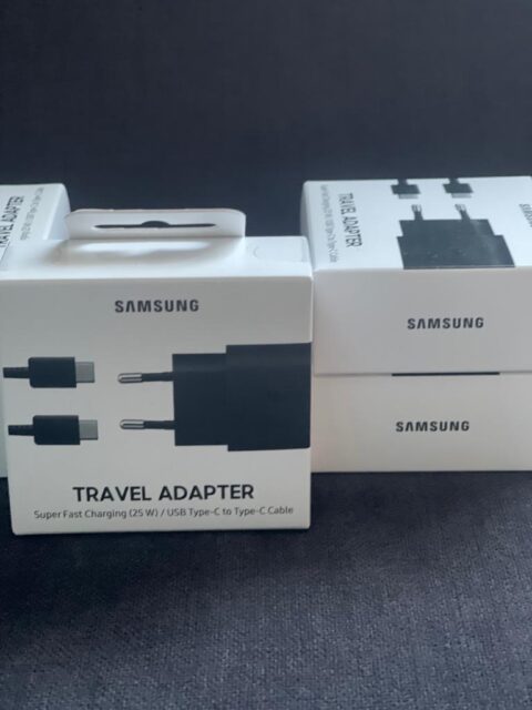 WhatsApp Image 2021-06-17 at 07.17.38 SAMSUNG EP-TA800XBEGWW PLUS BRZI PUNJAČ 25W + kabel ORIGINAL pakiranje - Slika 5