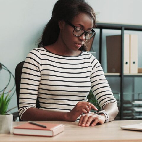 2x SPIGEN PROFLEX ”EZ FIT” kaljena stakla za APPLE WATCH 7 (41mm) - Slika 6