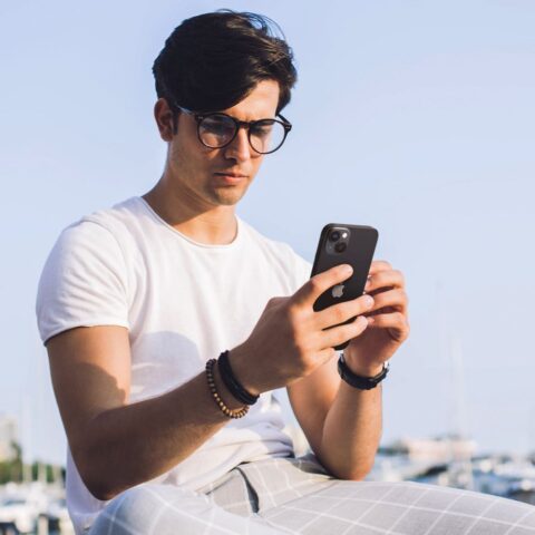 SPIGEN OPTIK.TR ”EZ FIT” CAMERA PROTECTOR 2 komada za iPHONE 14 / 14 PLUS - Slika 7