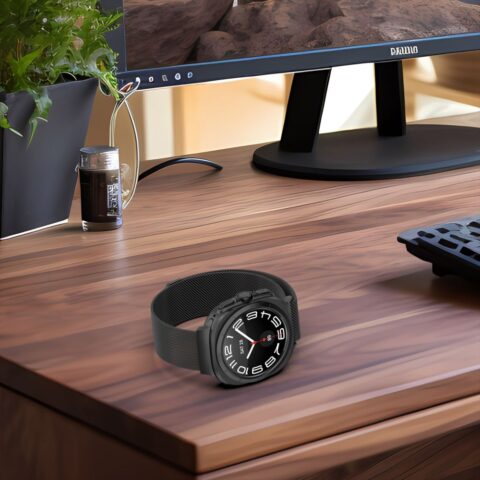 7 TECH-PROTECT MILANESEBAND SAMSUNG GALAXY WATCH ULTRA (47 mm) srebrna - Slika 8