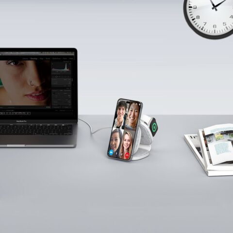 TECH-PROTECT QI15W-A32 3 u 1 MAGNETIC MAGSAFE bežični punjač (SIVI) - Slika 6