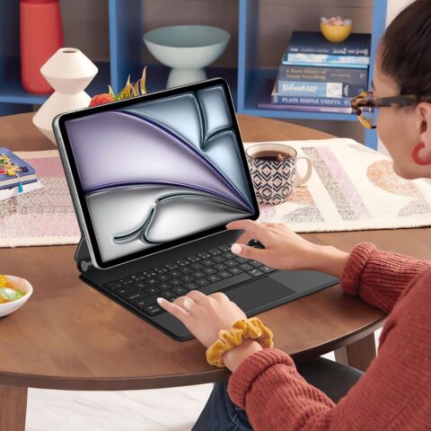 10 TECH-PROTECT torbica + tipkovnica MAGNETIC iPAD PRO 12.9” 4 / 5 / 6 / 2020-2022 / AIR 13” 1 / 2 / 2024-2025 (crna) - Slika 11