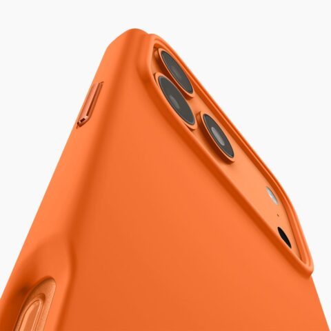 SPIGEN SILICONE FIT MAG MAGSAFE zaštita za iPHONE 17 PRO (COSMIC ORANGE) - Slika 10