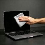 TECH-PROTECT krpa za poliranje ekrana prijenosnih računala 13-14 (siva) - Slika 9