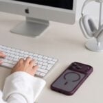 TECH-PROTECT MAGPEAK MAGSAFE CC iPhone 17 Pro / 18 Pro (MATTE BURGUNDY) - Slika 8