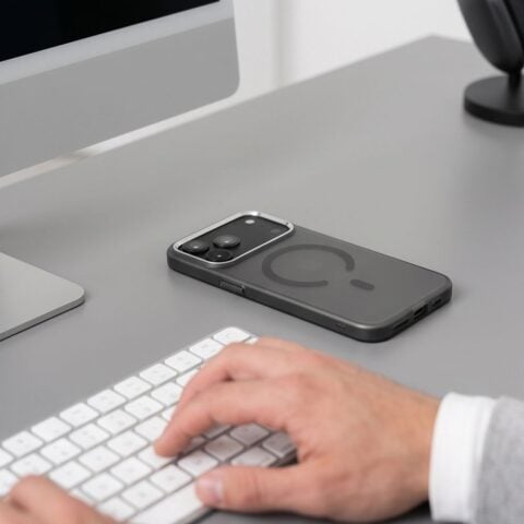 TECH-PROTECT MAGZERO MAGSAFE maska za iPhone 17 PRO MAX / 18 PRO MAX, mat crna - Slika 9