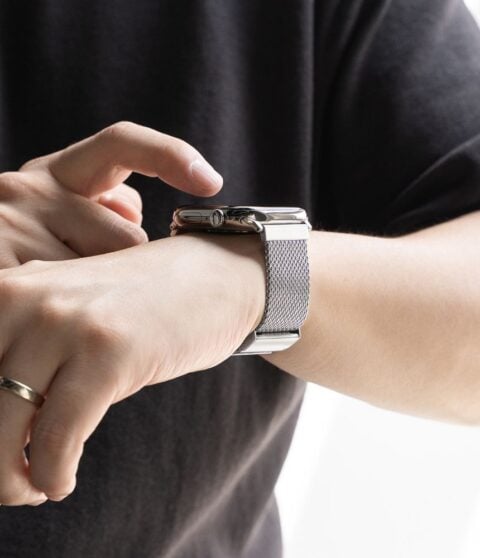 RINGKE METAL ONE MESH remen za APPLE WATCH 8 / 9 / 10 / 11 / 12 / SE / ULTRA (44 / 45 / 46 / 49 mm) silver - Slika 5