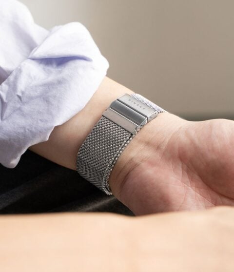 RINGKE METAL ONE MESH remen za APPLE WATCH 8 / 9 / 10 / 11 / 12 / SE / ULTRA (44 / 45 / 46 / 49 mm) silver - Slika 8